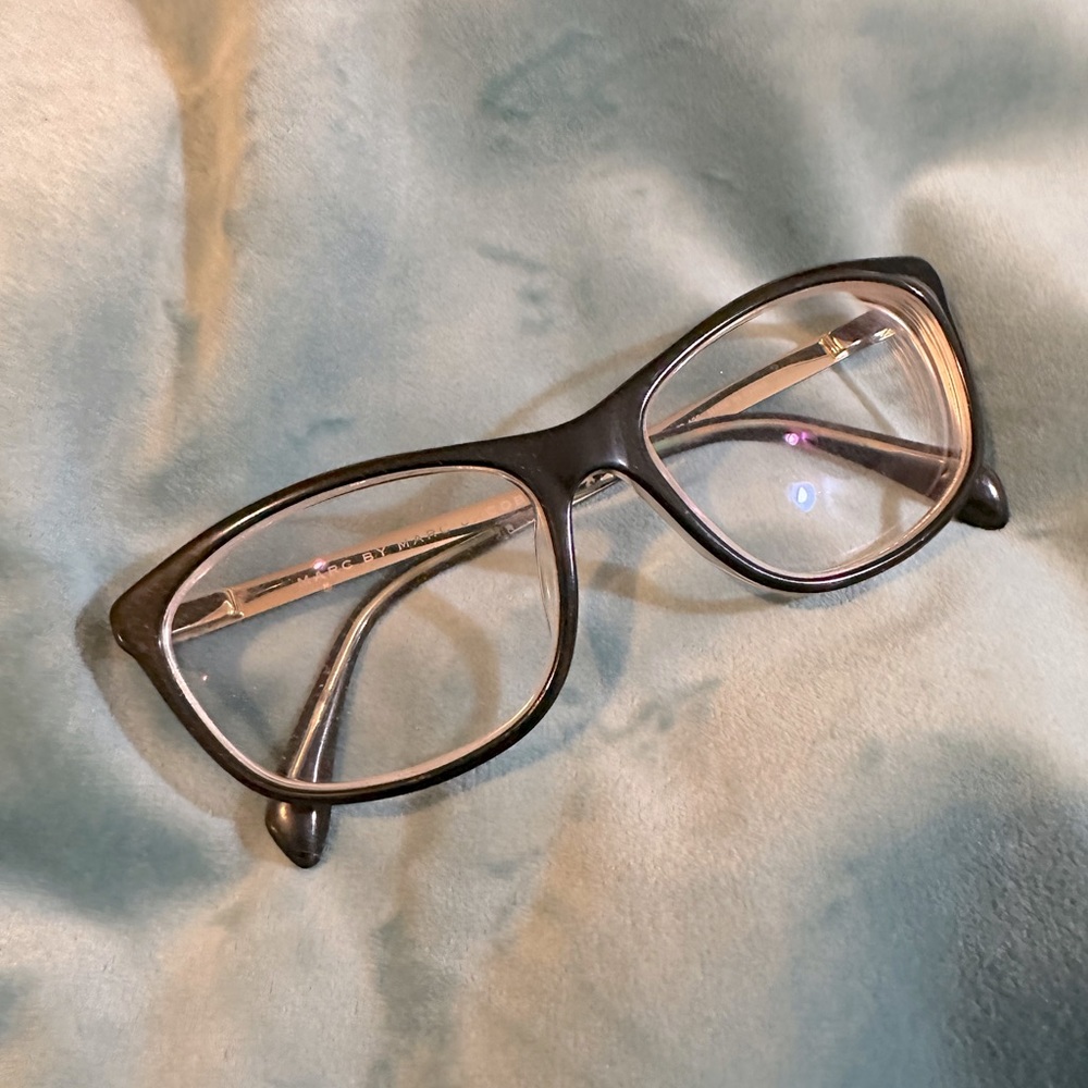 Marc Jacob’s eyeglasses mmj634252134